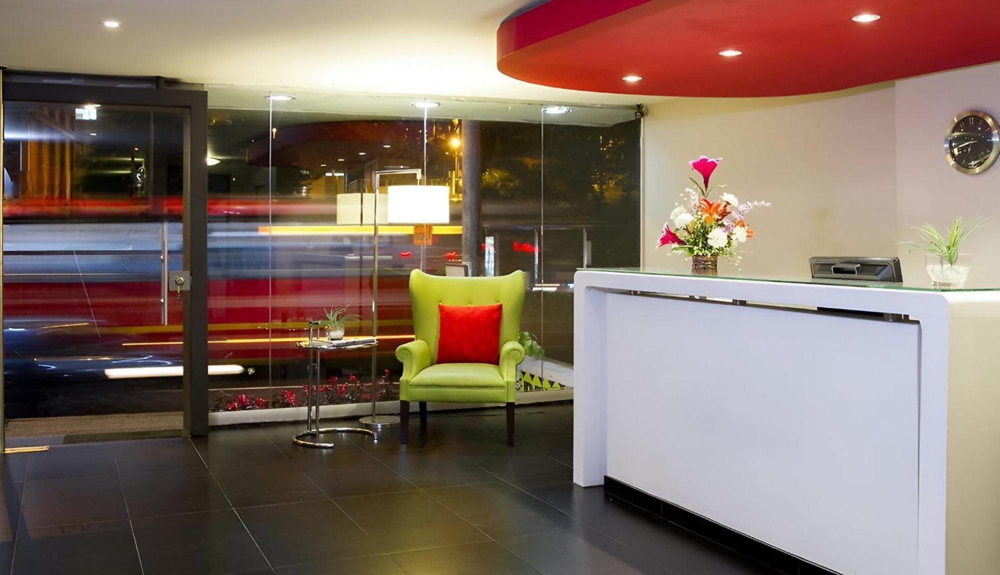 Hotel Silver Javeriana By Hospedium Bogotá Esterno foto